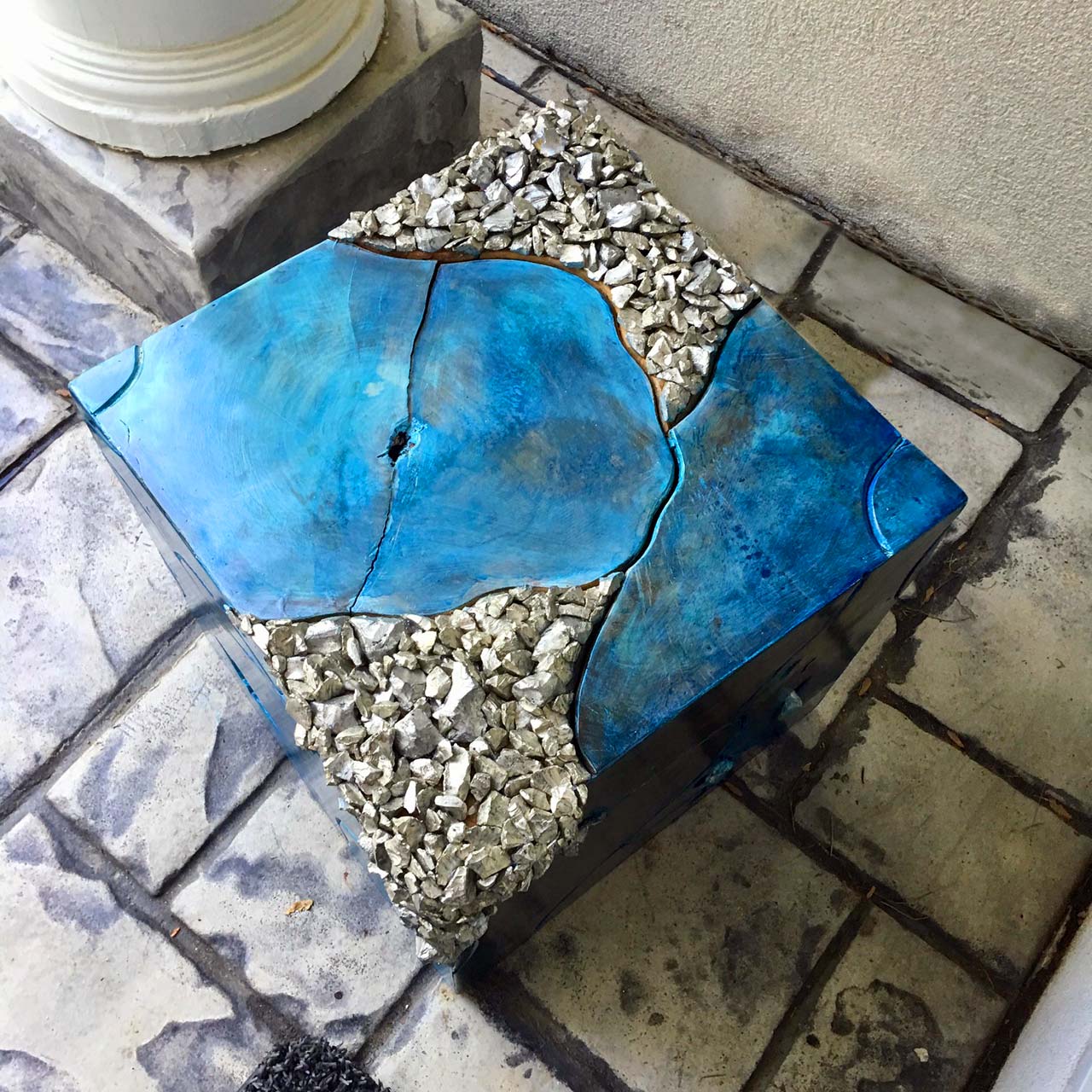 Land and Sea Table